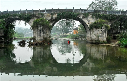 龙岩东风桥图片